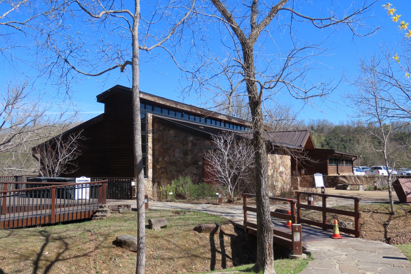 Tyler Bend Visitor Center  8 of 20 (#9506)