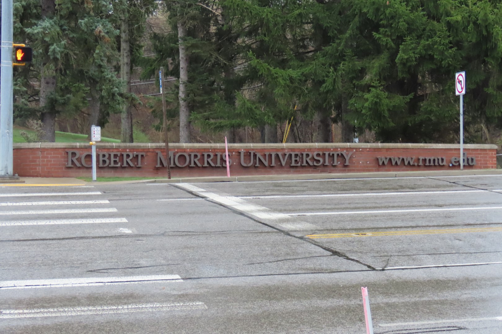 Robert Morris University  2 of  3 (#9555)